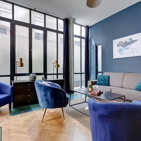 Bluestay 19 - à 11 * Parigi