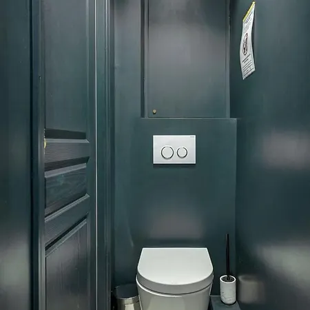Bluestay 19 - A 11 Paris